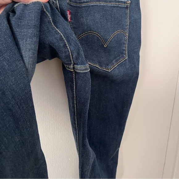 Levi’s 710 Super Skinny Women’s Mid Rise Blue Jeans Denim 32 x 30 - Picture 8 of 16